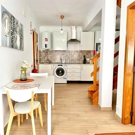 Paradise Duplex - Historic Center - Surf Апартаменты